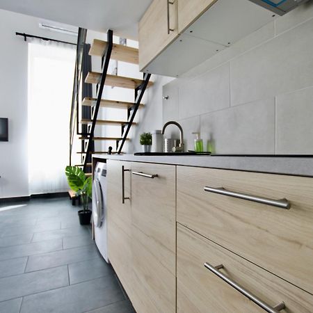 Studio Apartments By Hi5- Cozy Studio ブダペスト エクステリア 写真