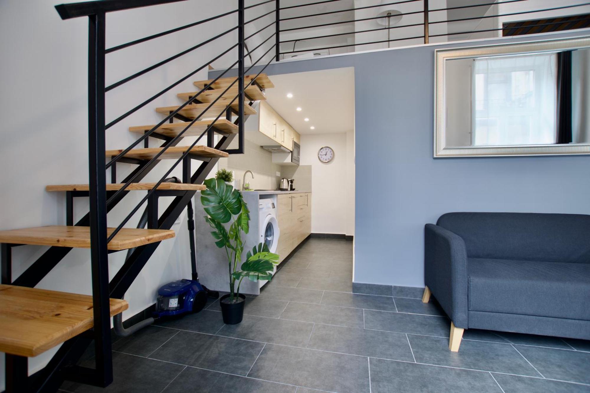 Studio Apartments By Hi5- Cozy Studio ブダペスト エクステリア 写真