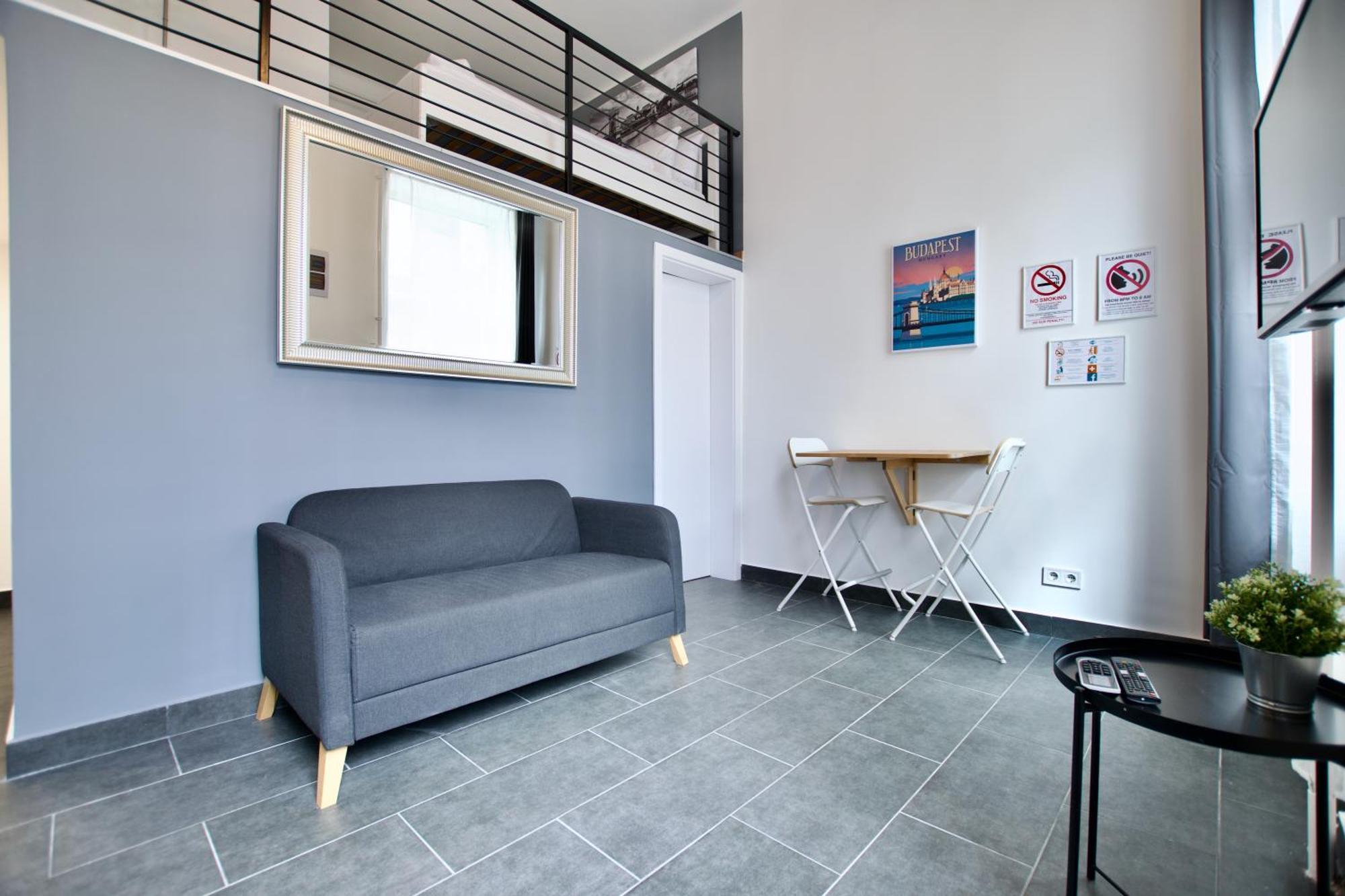 Studio Apartments By Hi5- Cozy Studio ブダペスト エクステリア 写真